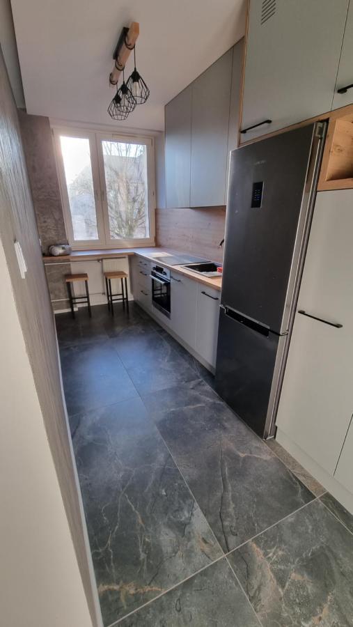 צ'סטוצ'ובה Apartament W Centrum מראה חיצוני תמונה
